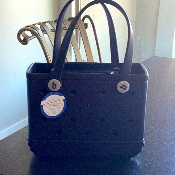 BOGG BAG Handbags - Bitty Bogg Bag NWT Color Navy